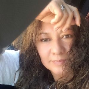 Meet your Posher, Sandra